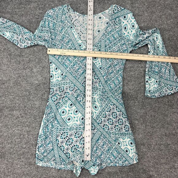 L Space Aubrey Romper Womens XS Extra Small Blue Patchwork Boho Tassel Tie Short - Picture 5 of 12
